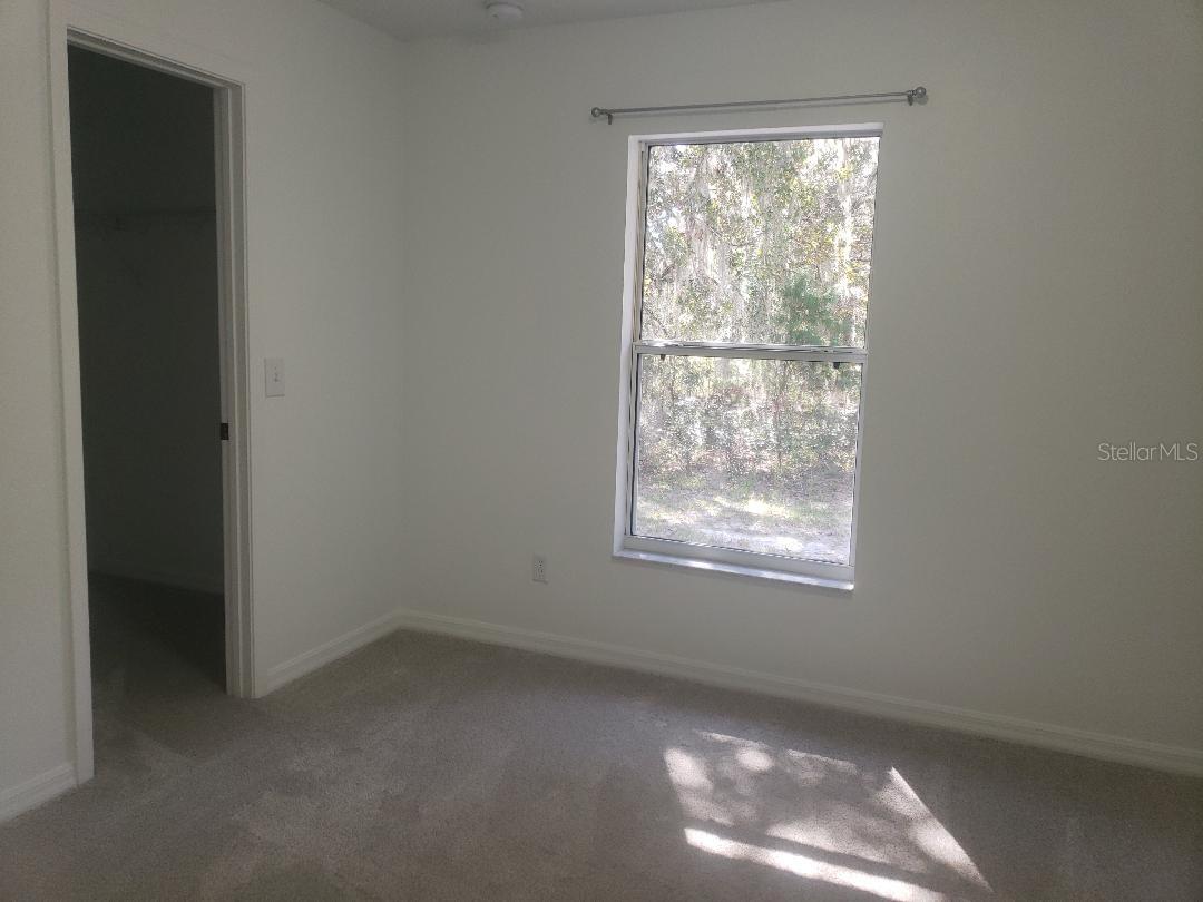 MARION OAKS - Residential Lease