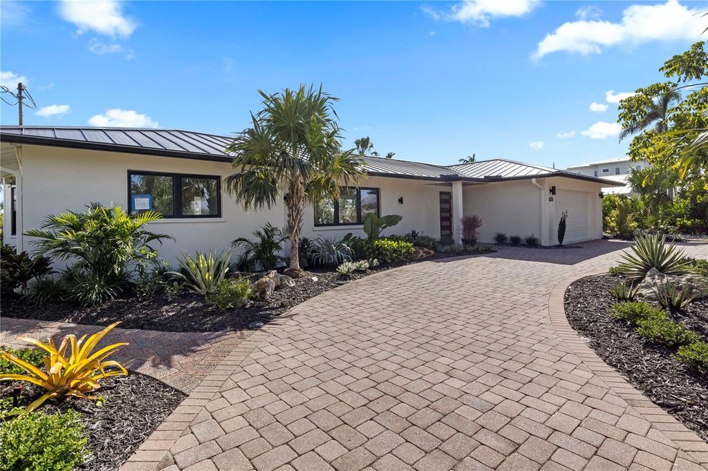 Photo of 624 Dundee Lane, Holmes Beach, FL 34217 (MLS # A4665745)