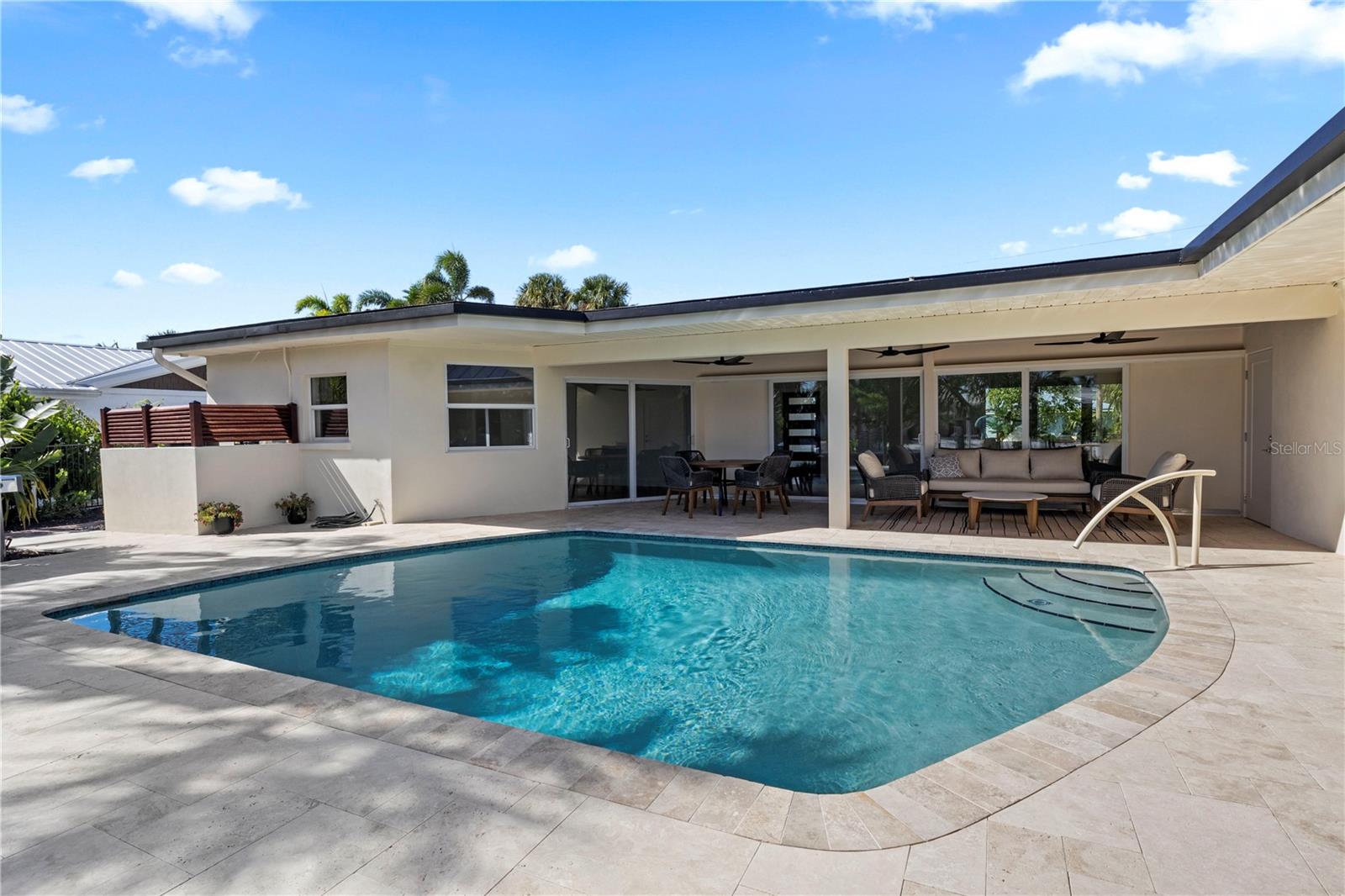 KEY ROYALE 9TH ADD - Residential