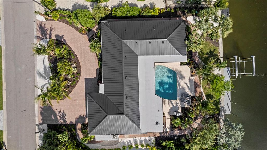 Photo of 624 Dundee Lane, Holmes Beach, FL 34217 (MLS # A4665745)