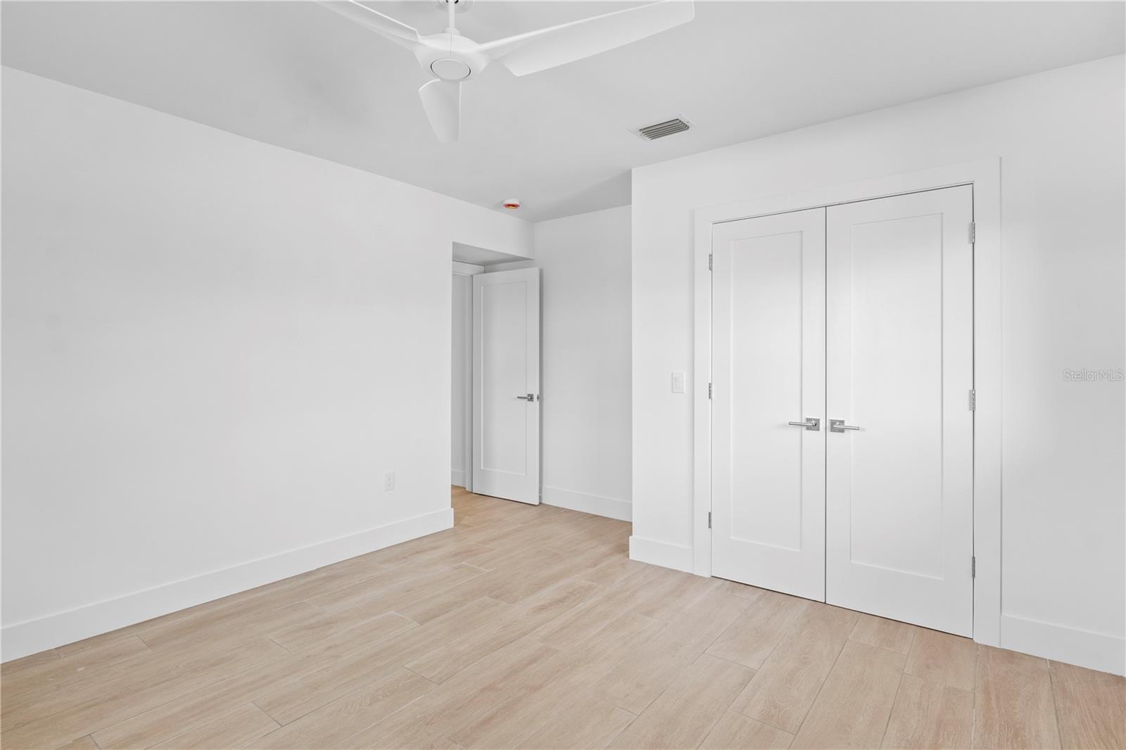KEY ROYALE 9TH ADD - Residential
