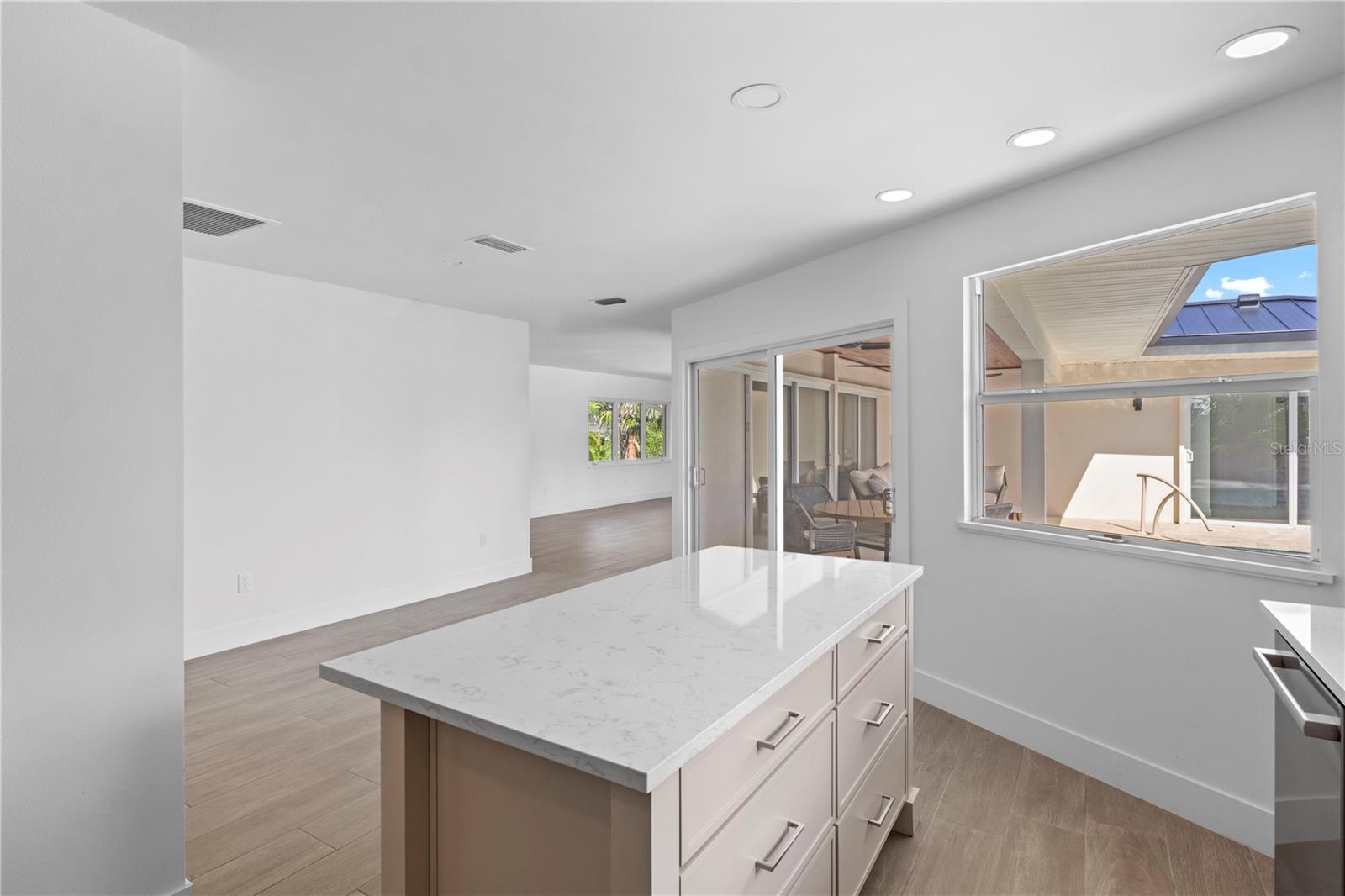 KEY ROYALE 9TH ADD - Residential