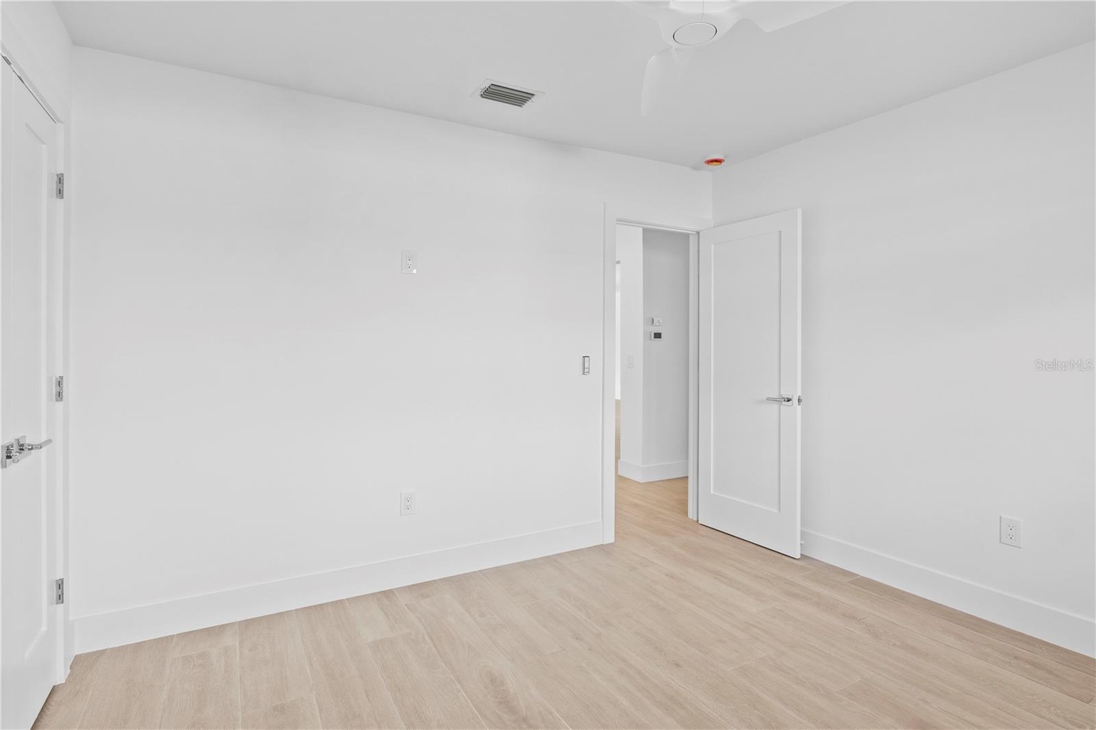 KEY ROYALE 9TH ADD - Residential