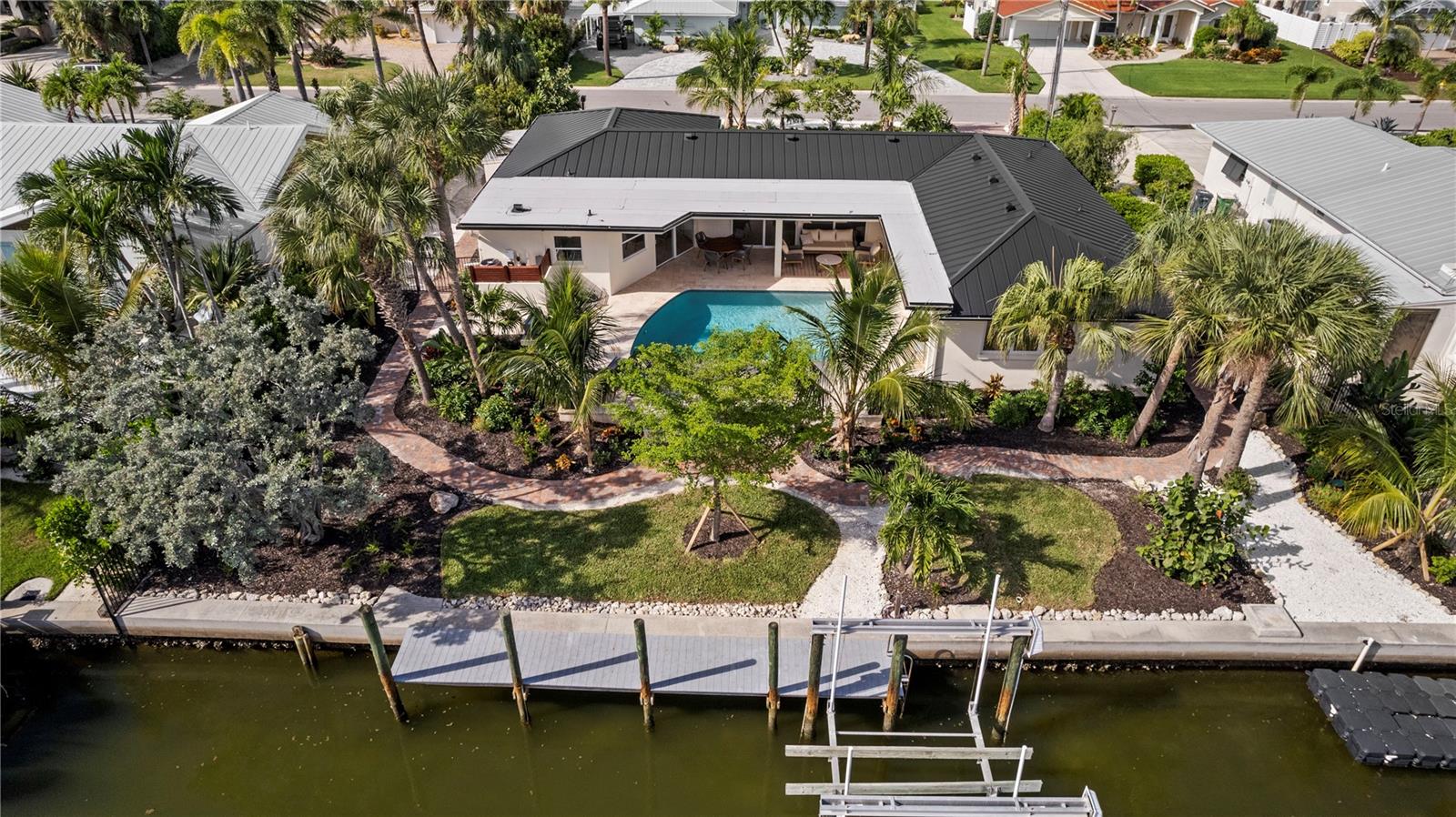KEY ROYALE 9TH ADD - Residential