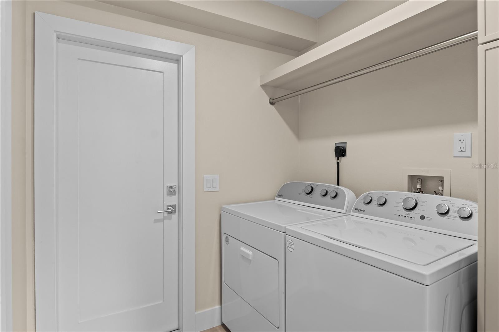 KEY ROYALE 9TH ADD - Residential
