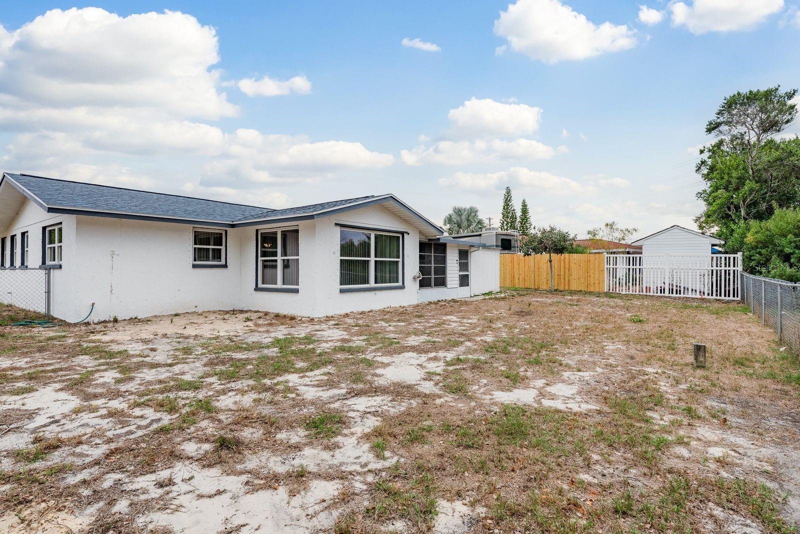 JASMINE LAKES - Residential Lease