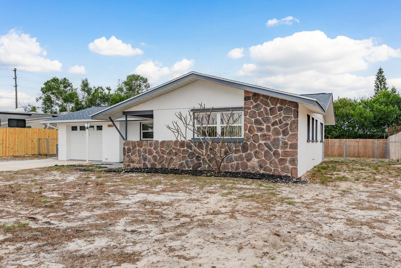 JASMINE LAKES - Residential Lease