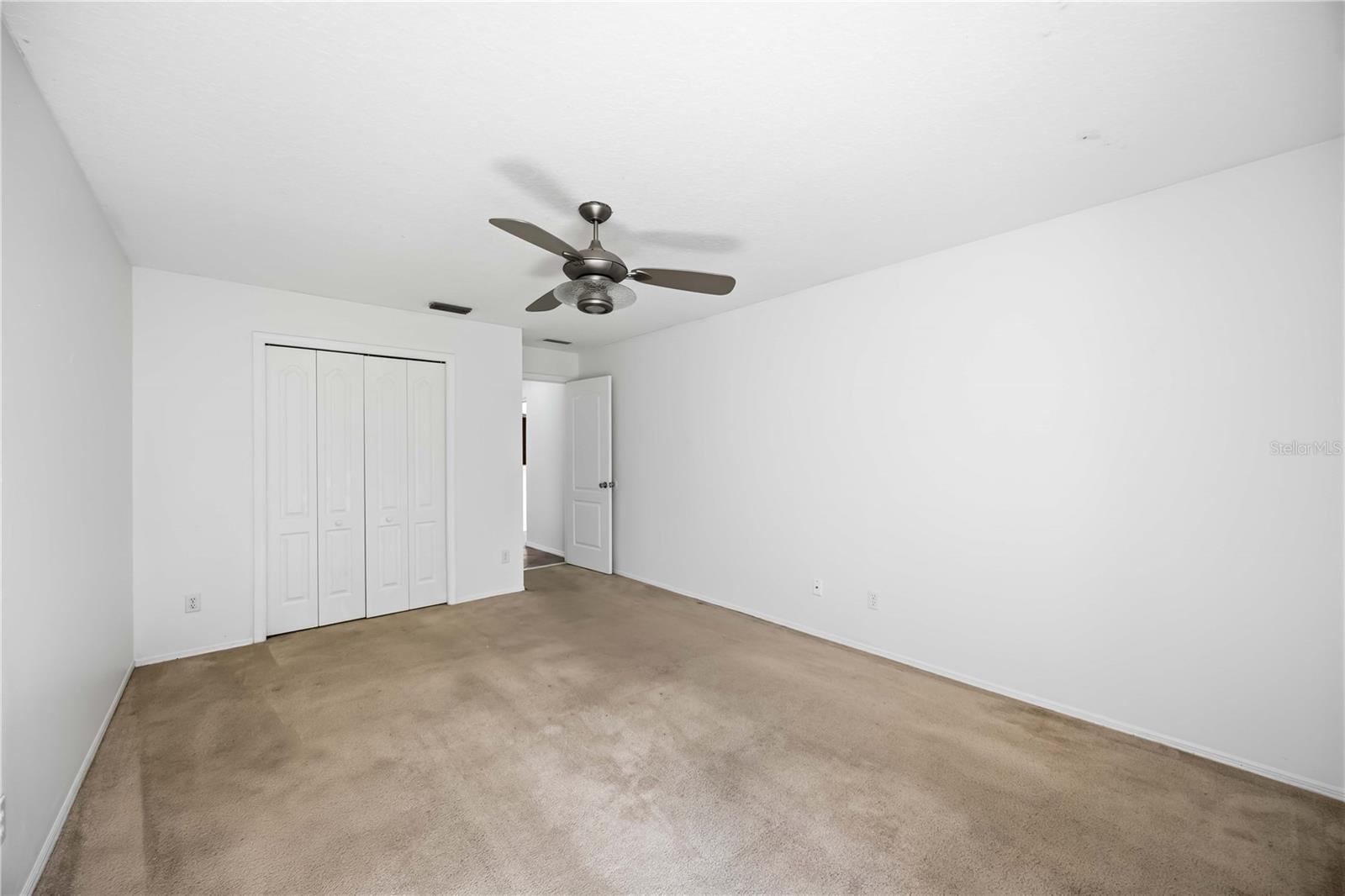 BAY OAKS ESTATES - Residential