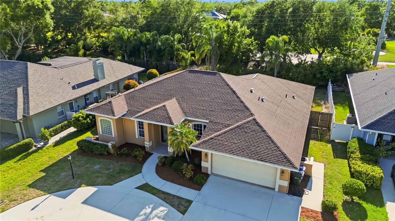 BAY OAKS ESTATES - Residential
