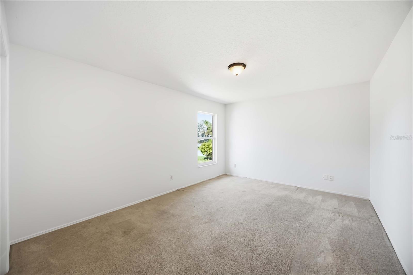 BAY OAKS ESTATES - Residential