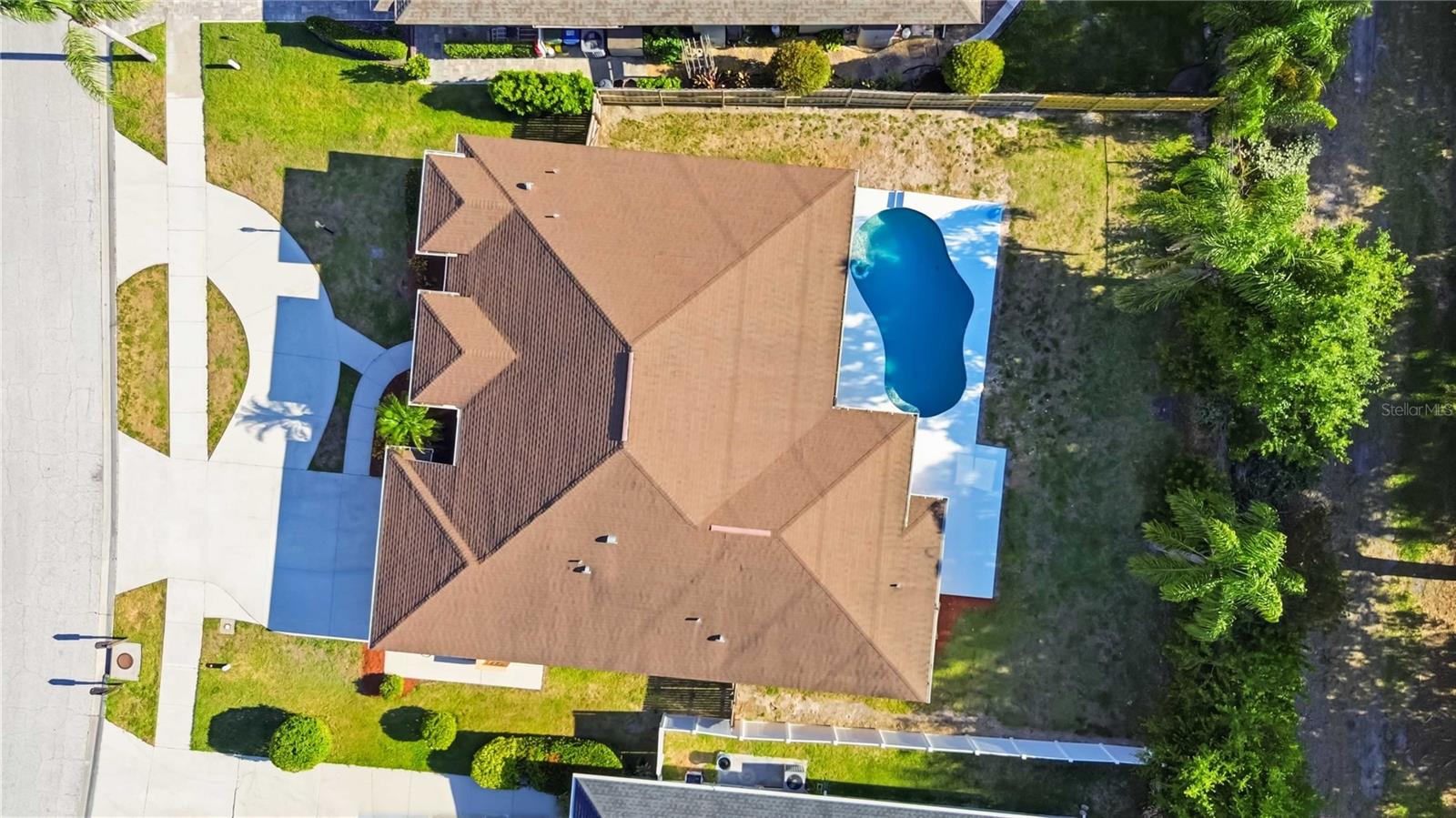 BAY OAKS ESTATES - Residential