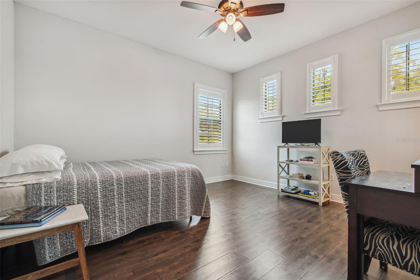 DAVIS ISLANDS PB10 PG52 TO 57 - Residential