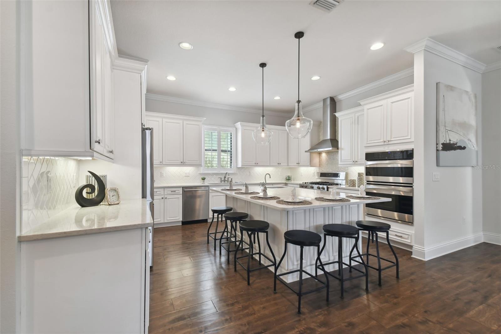 DAVIS ISLANDS PB10 PG52 TO 57 - Residential