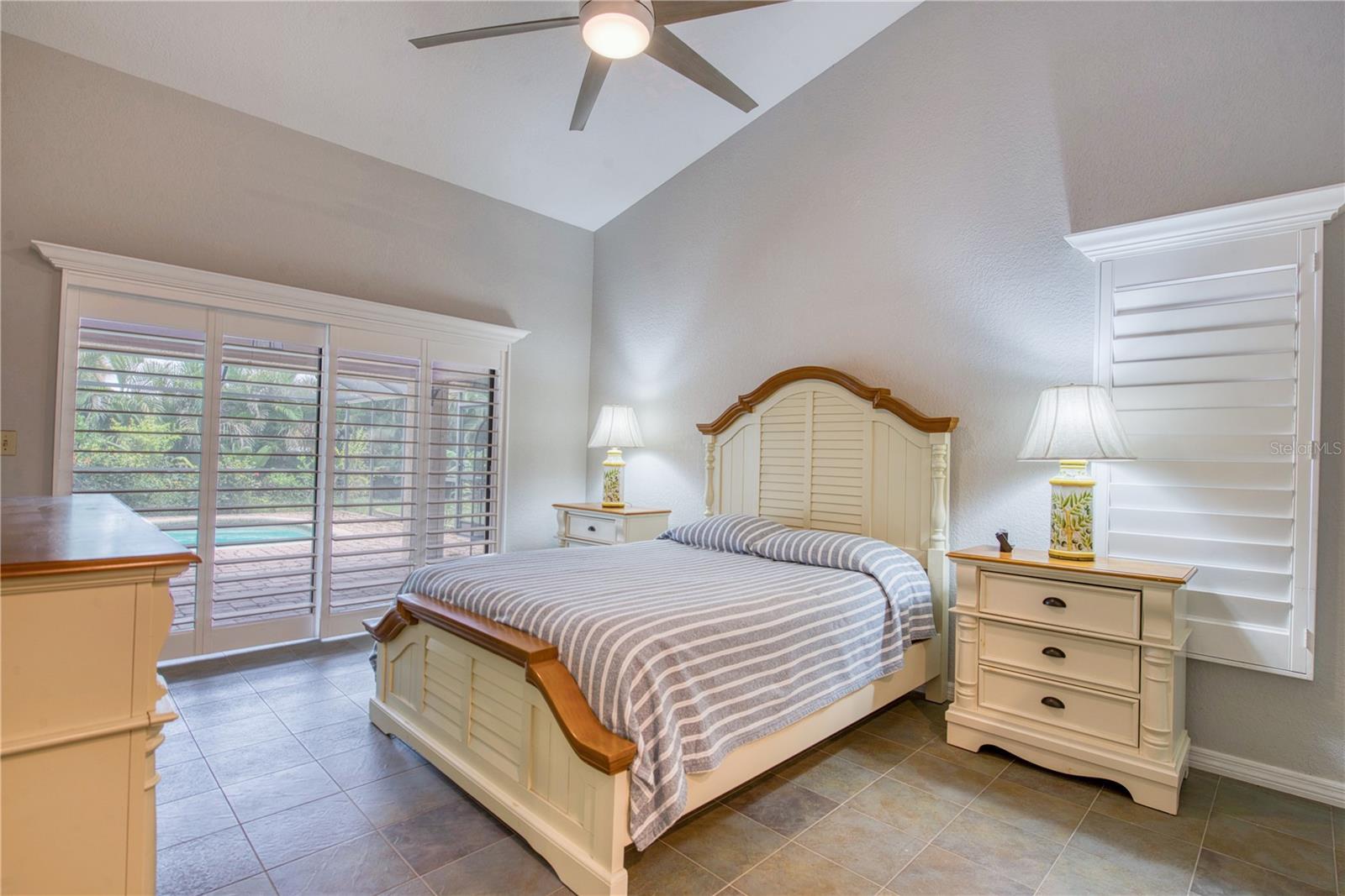 BAYSHORE TERRACE - Residential