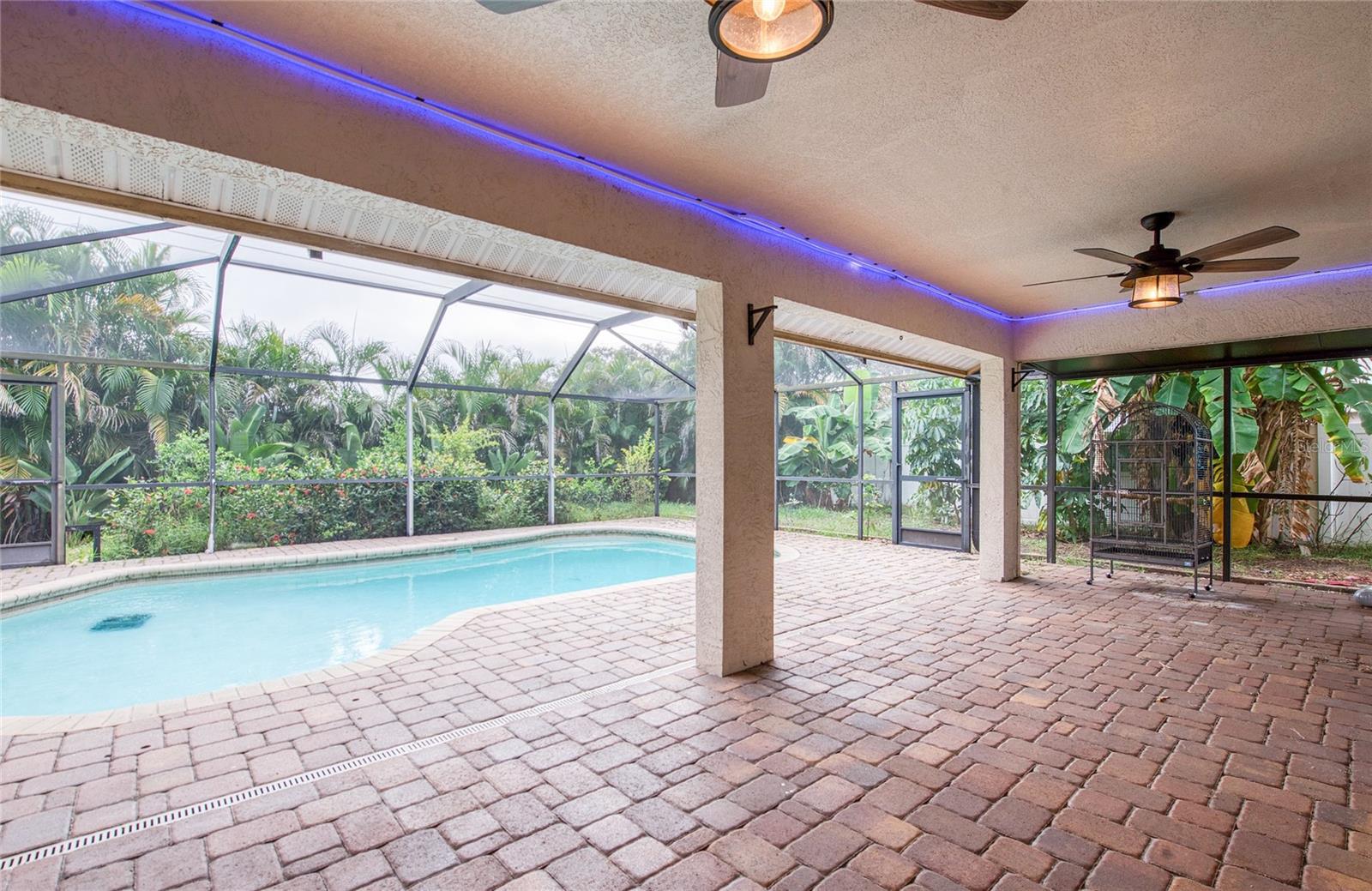 BAYSHORE TERRACE - Residential