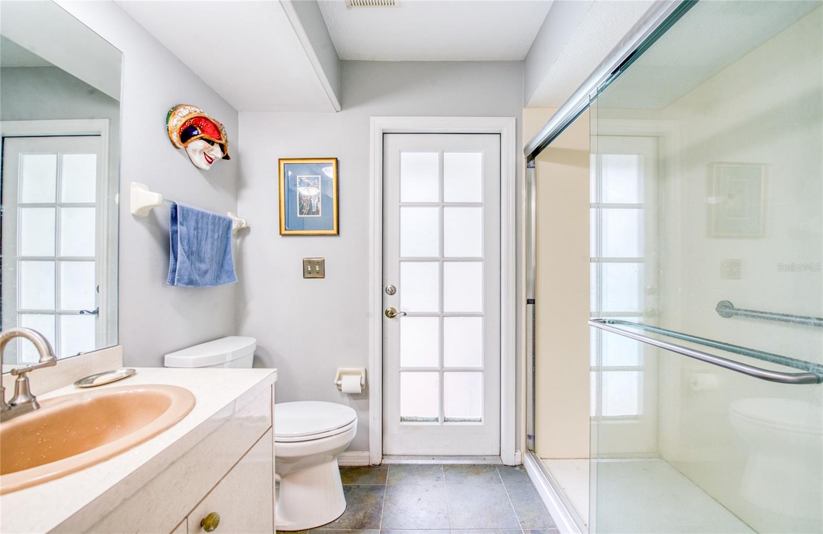 BAYSHORE TERRACE - Residential