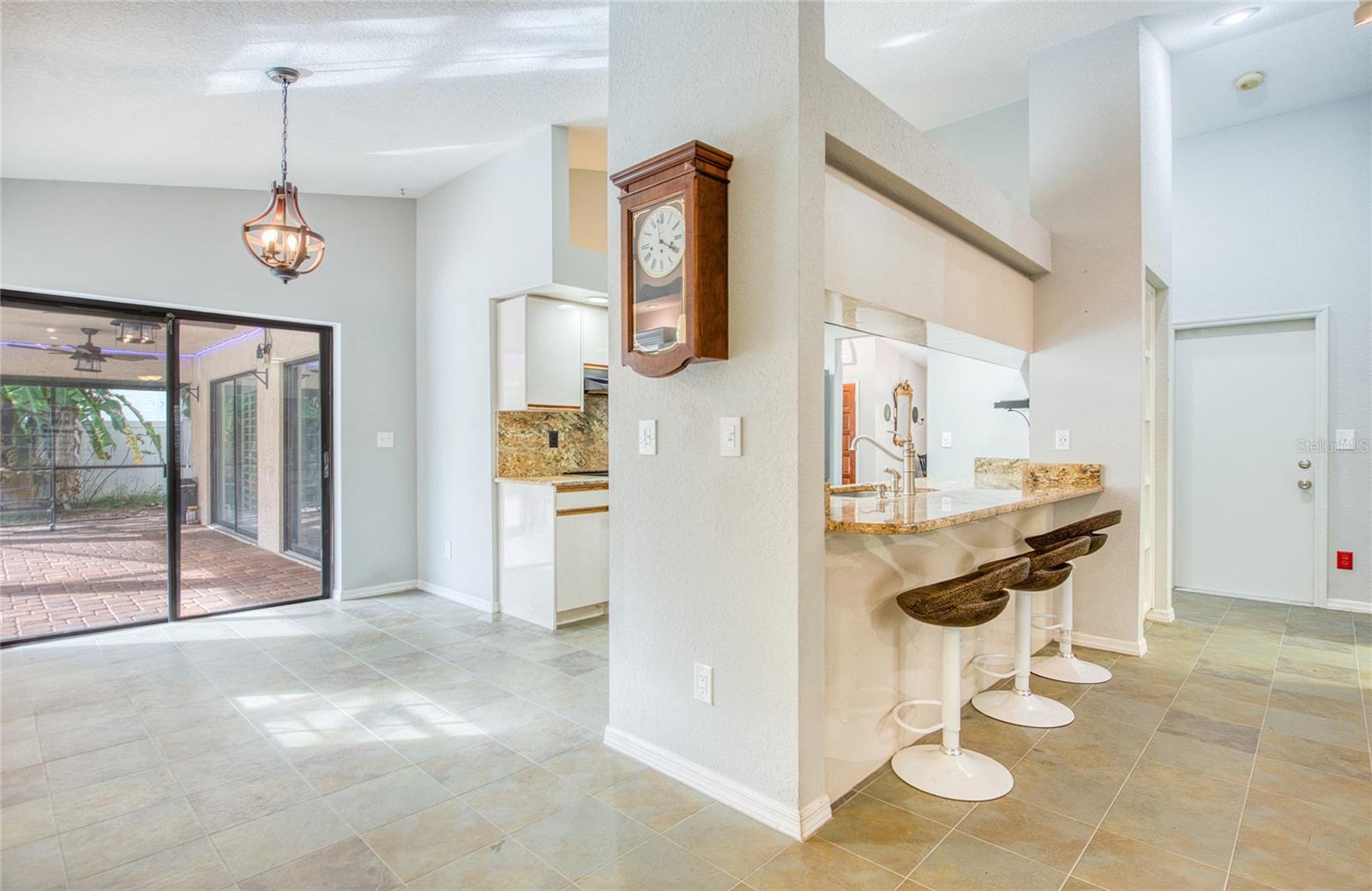 BAYSHORE TERRACE - Residential