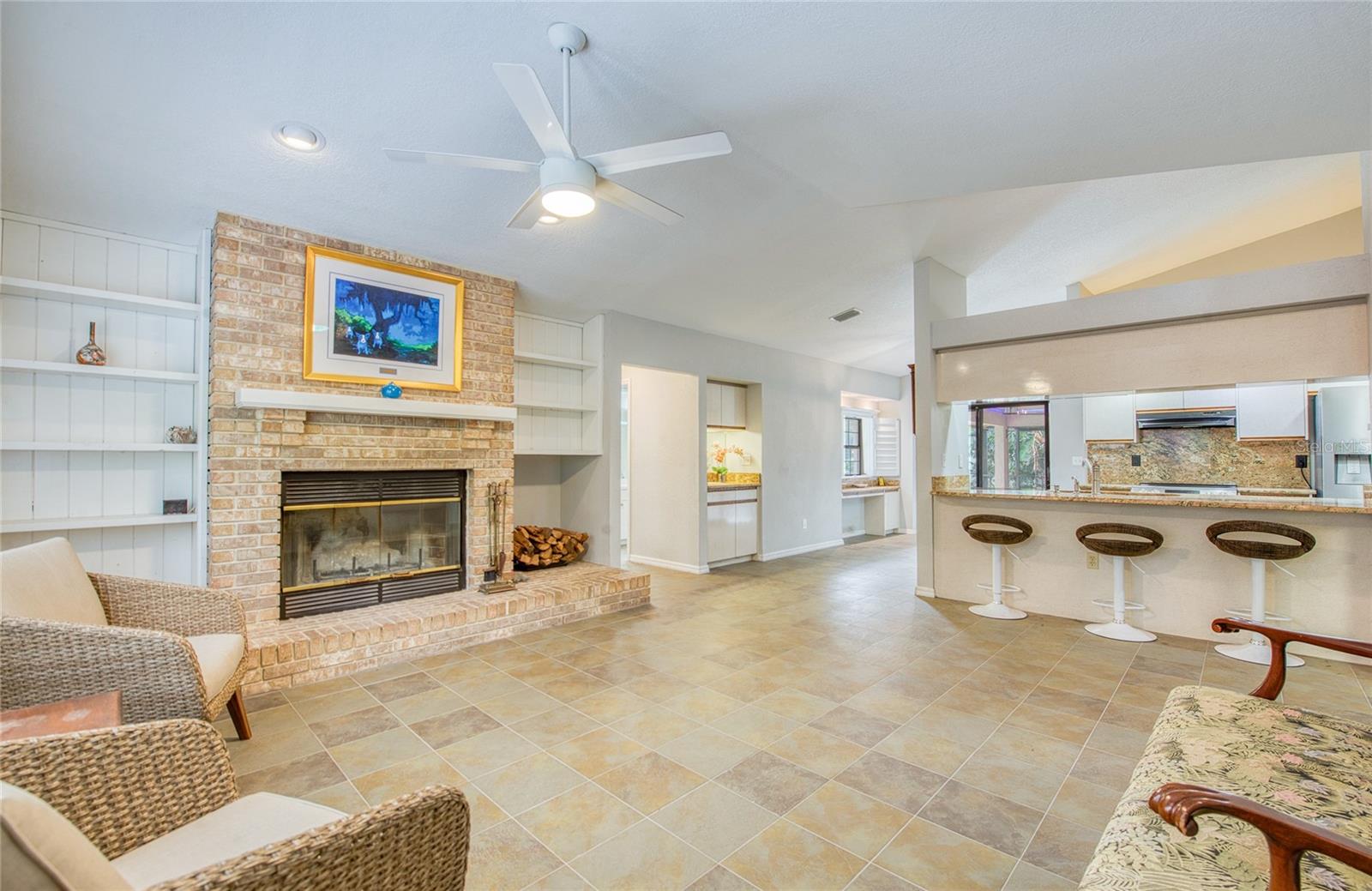 BAYSHORE TERRACE - Residential