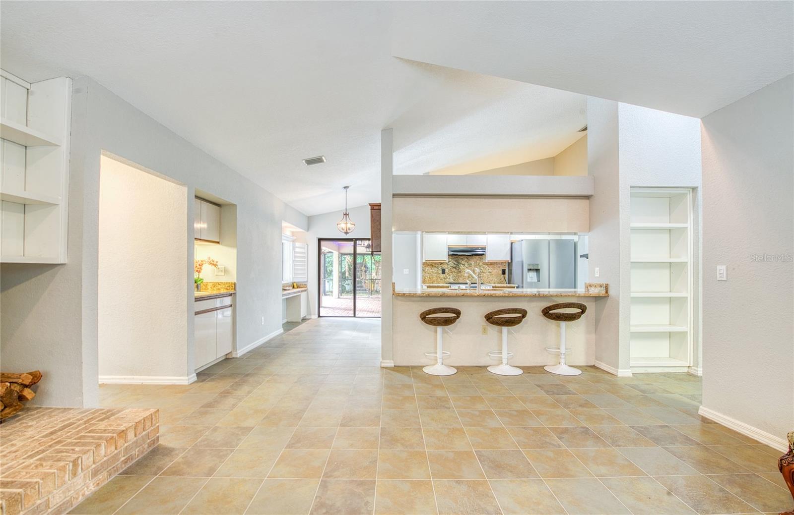 BAYSHORE TERRACE - Residential