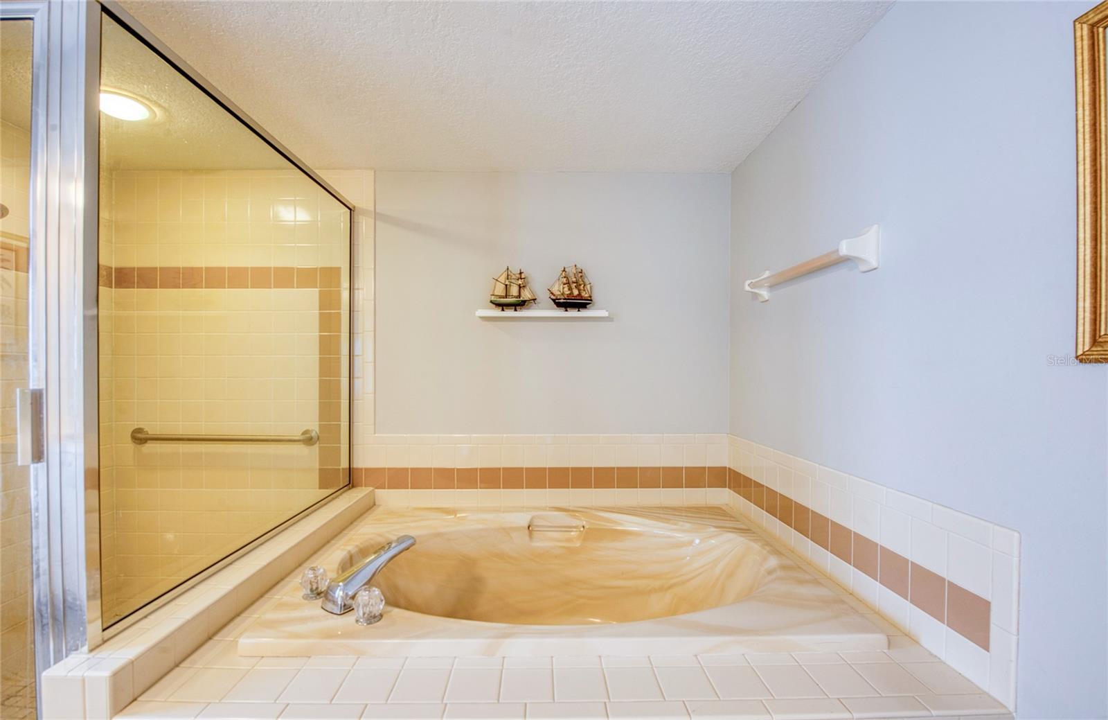 BAYSHORE TERRACE - Residential