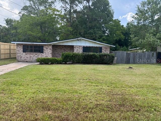 Welcome home to this all brick, fenced 4/2 home. Perfect for first time home buyers or a family needing more space. Home was renovated and is ready to move in.