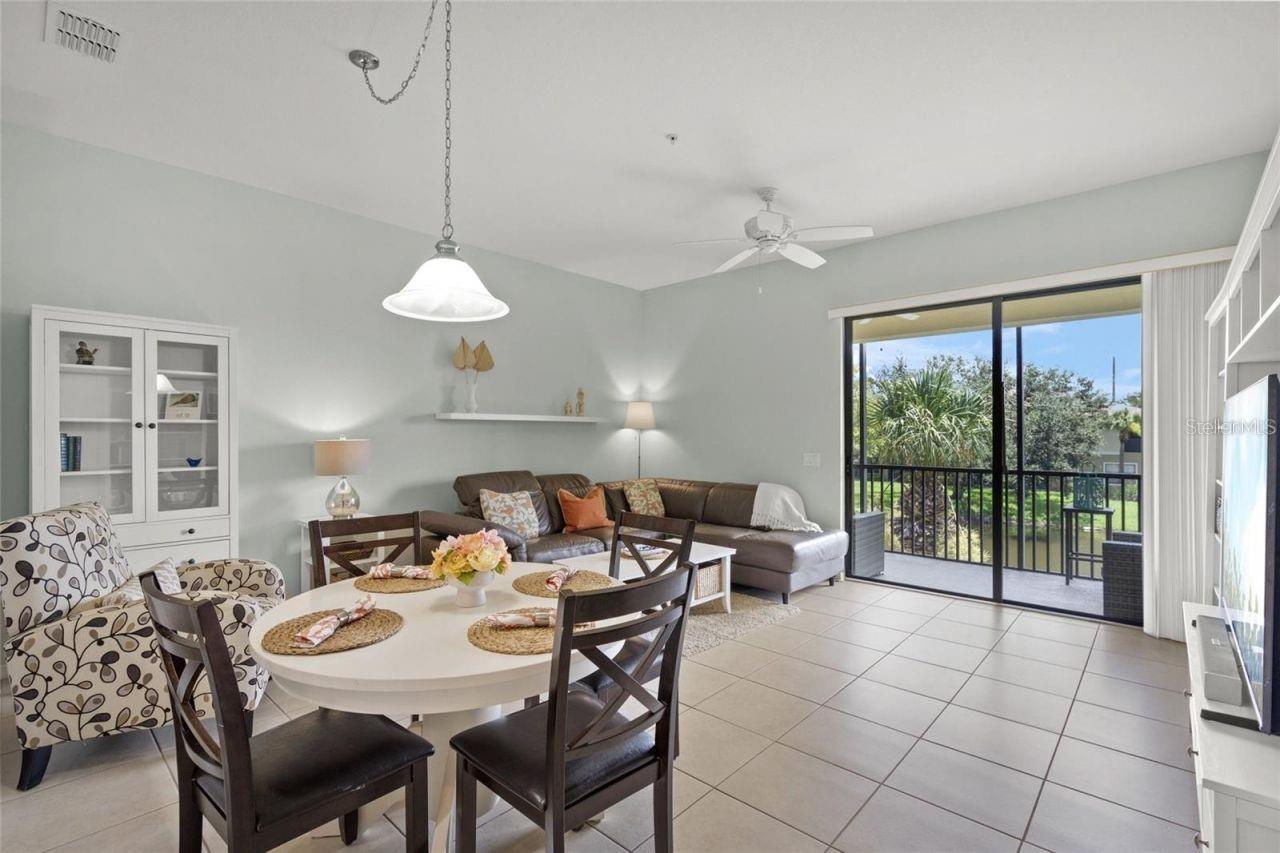 4204 OVERTURE CIRCLE #4204