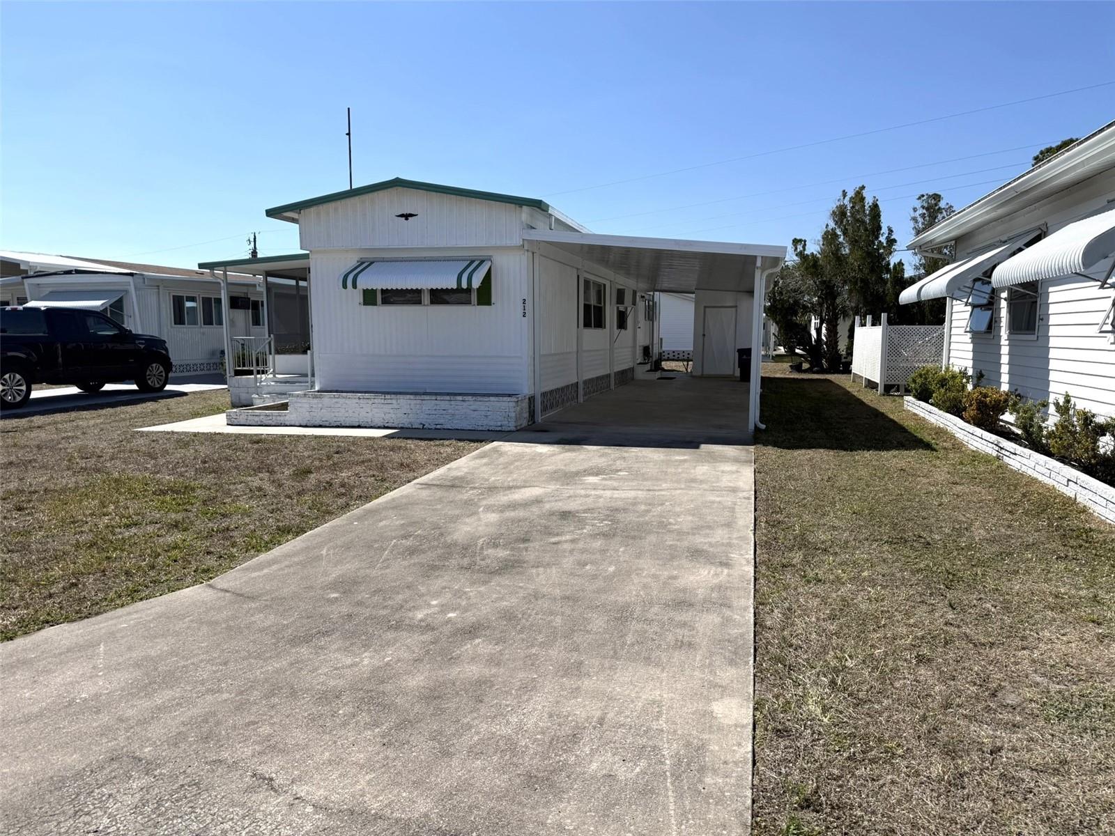 TRAILER ACRES - Residential