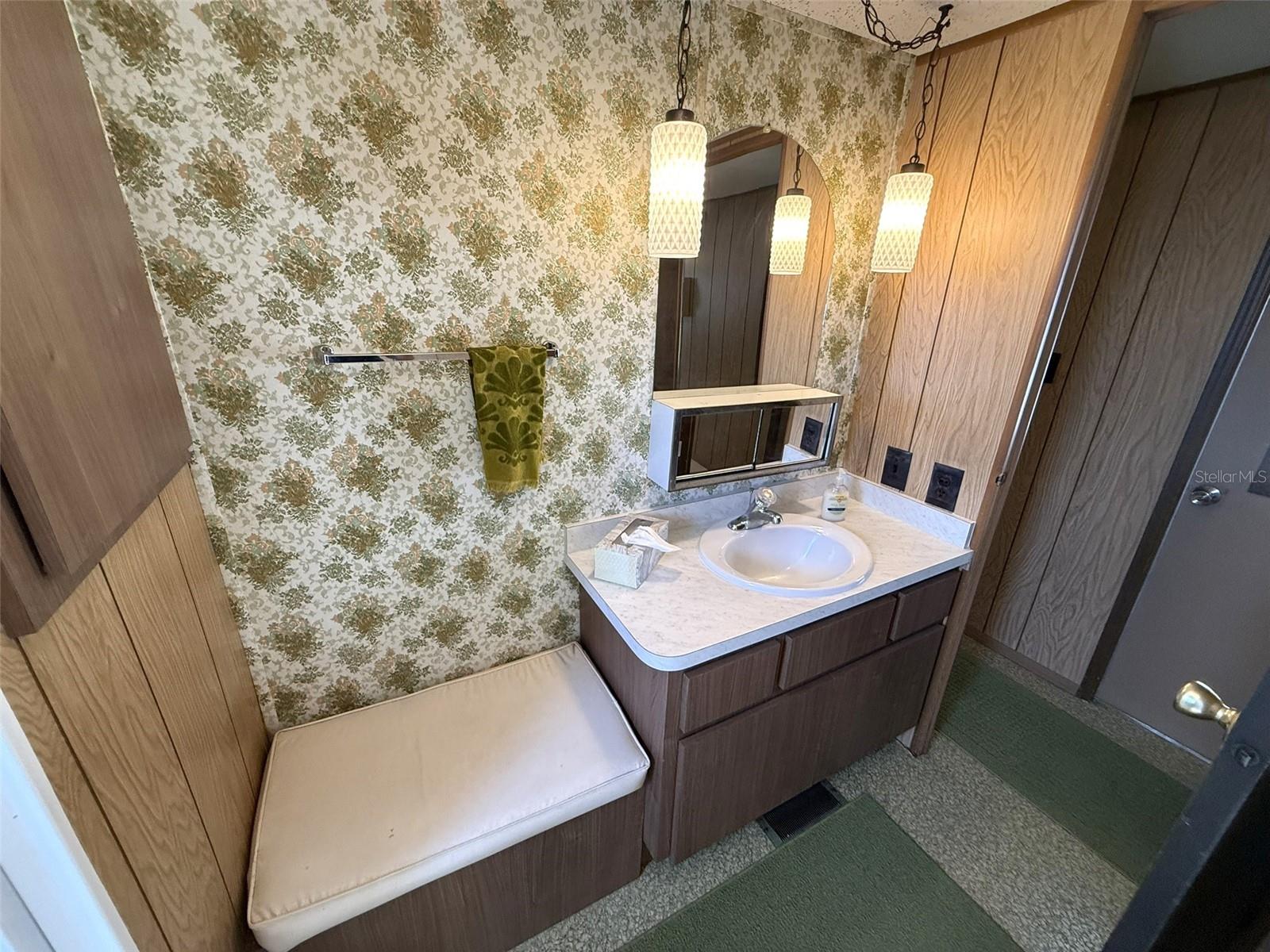 TRAILER ACRES - Residential