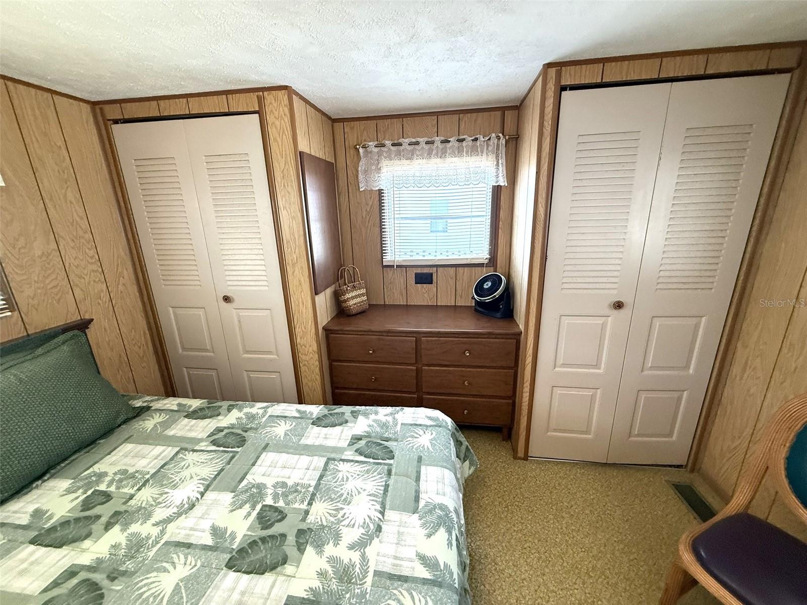 TRAILER ACRES - Residential