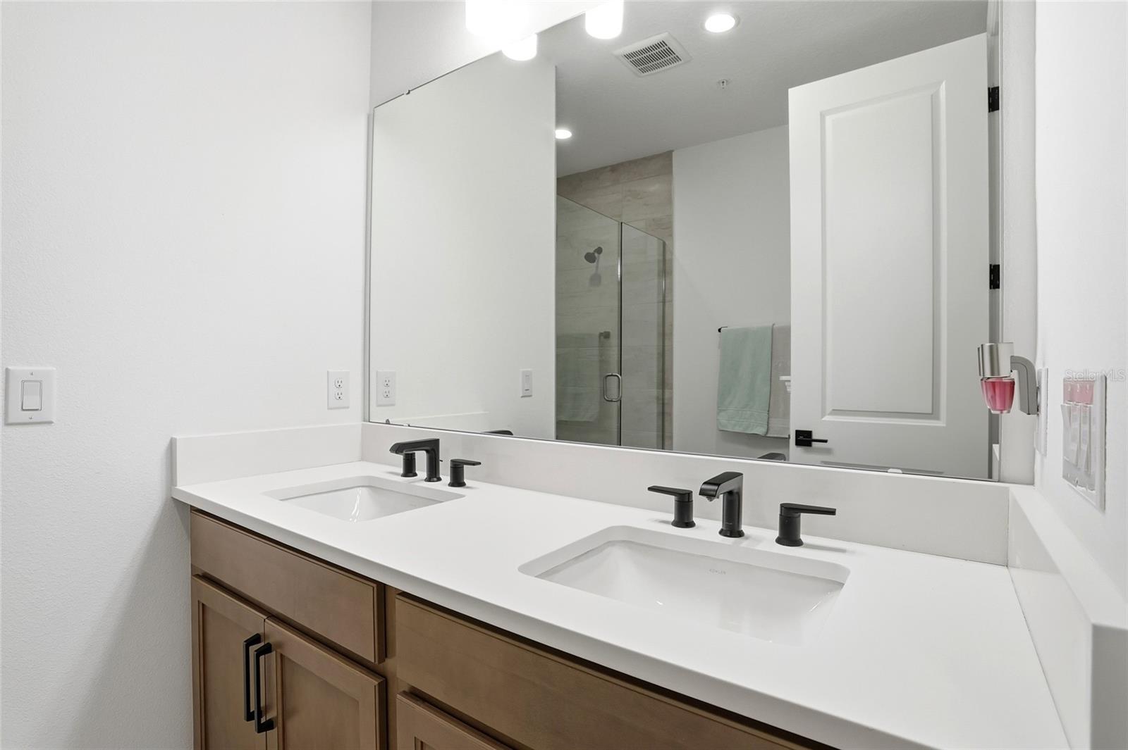 BRIX AT THE PACKING DISTRICT - Residential