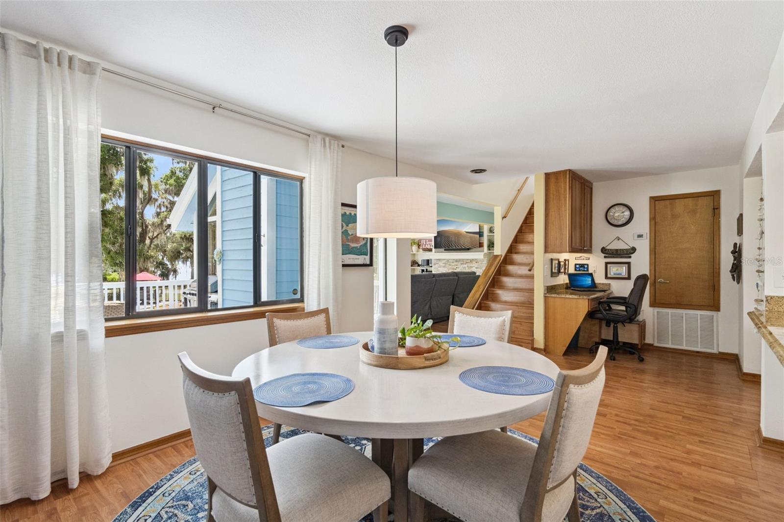 ACREAGE & UNREC - Residential