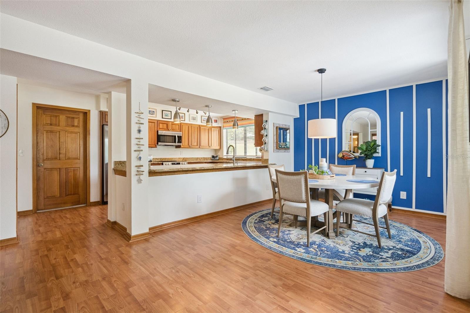 ACREAGE & UNREC - Residential