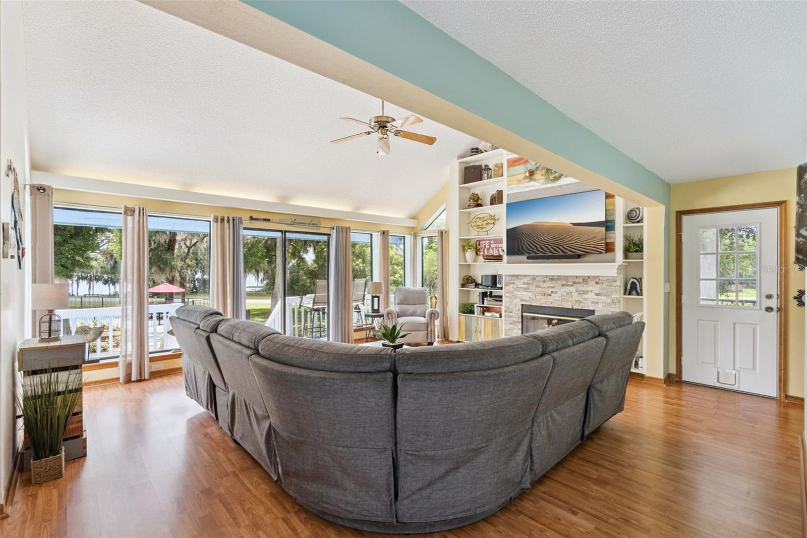 ACREAGE & UNREC - Residential