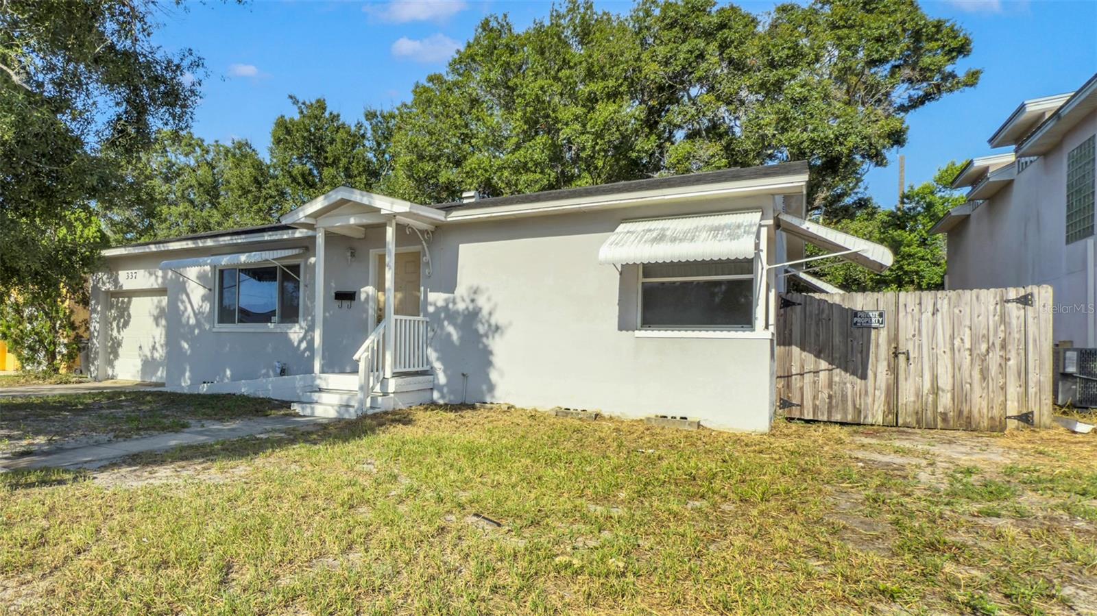 Fantastic Single-Family Home with 3BR/1BA/1-Car Garage! This home boasts an open and airy floor plan with a bright living/kitchen area filled with natural light. Features include hardwood flooring in the living room and two bedrooms, new carpet in the third bedroom, ceiling fans, and a freshly painted interior with neutral colors throughout. A large screened-in lanai opens to the huge fenced-in backyard — perfect for entertaining family and friends. Come and enjoy Clearwater’s lifestyle living at its best! Even better, it’s just steps away (about 300 ft) from Crest Lake Park in Clearwater — and this park is fantastic! Enjoy a half-mile walking trail around the lake, a splash pad for fun, a playground, and even a giant dog park. You’ll also find picnic areas, a fitness station, a veterans memorial, and a sand volleyball court, making it a versatile spot for everyone to enjoy.
Additional highlights include updated windows for energy efficiency and quiet, plus an oversized attached 1-car garage with automatic opener. The home is situated in the convenient and desirable Crest Lake Park subdivision, located in a non-flood zone and unaffected by recent storms.
All this while still being only minutes from downtown Clearwater, top-rated schools, restaurants, shopping, and the Pinellas Beaches — including just 3.5 miles to world-famous Clearwater Beach and Sand Key Park.
Don’t miss this one — comfort, convenience, and a fantastic location all in one!