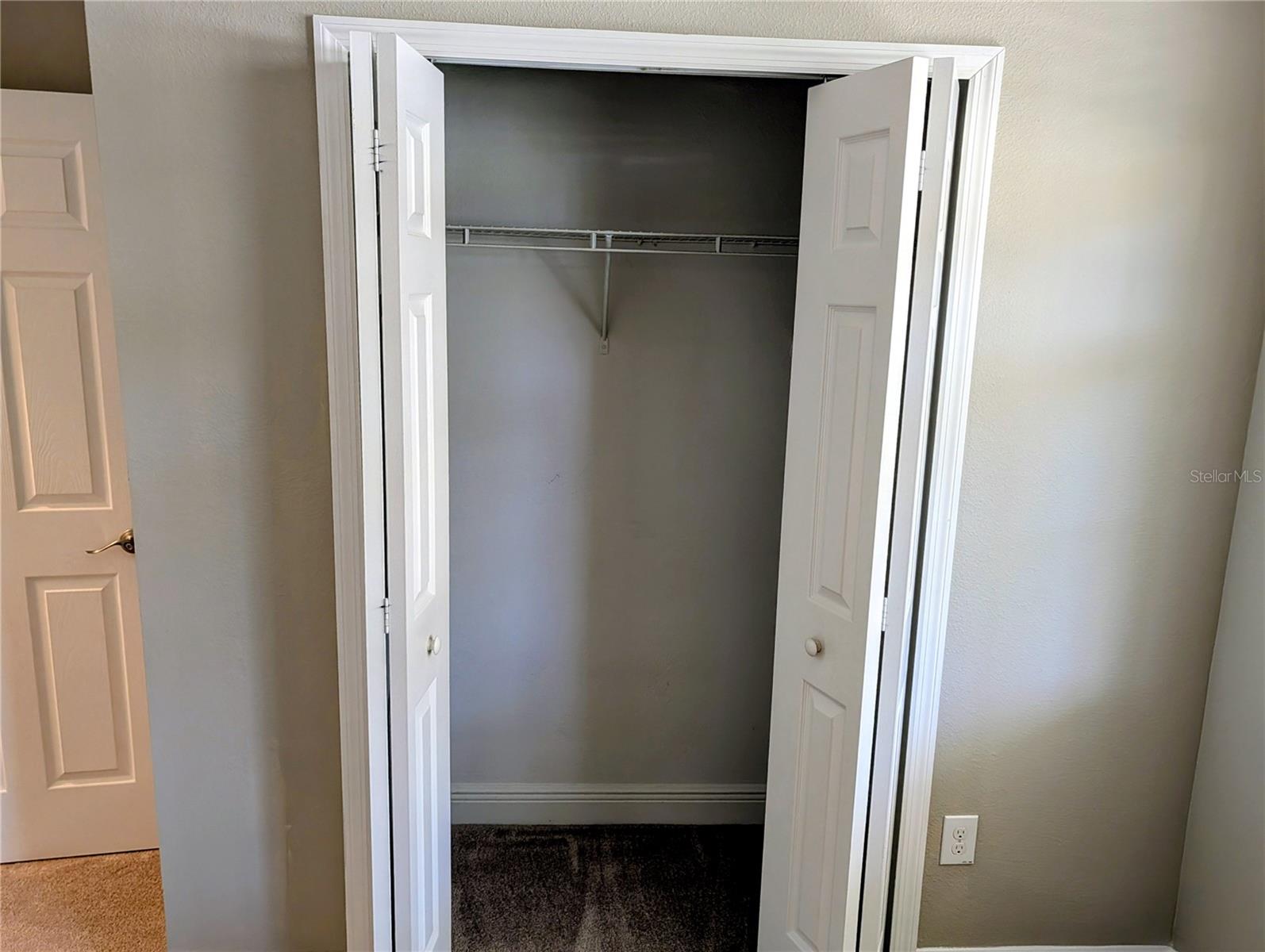 CROSBY CROSSINGS EAST - Residential Lease