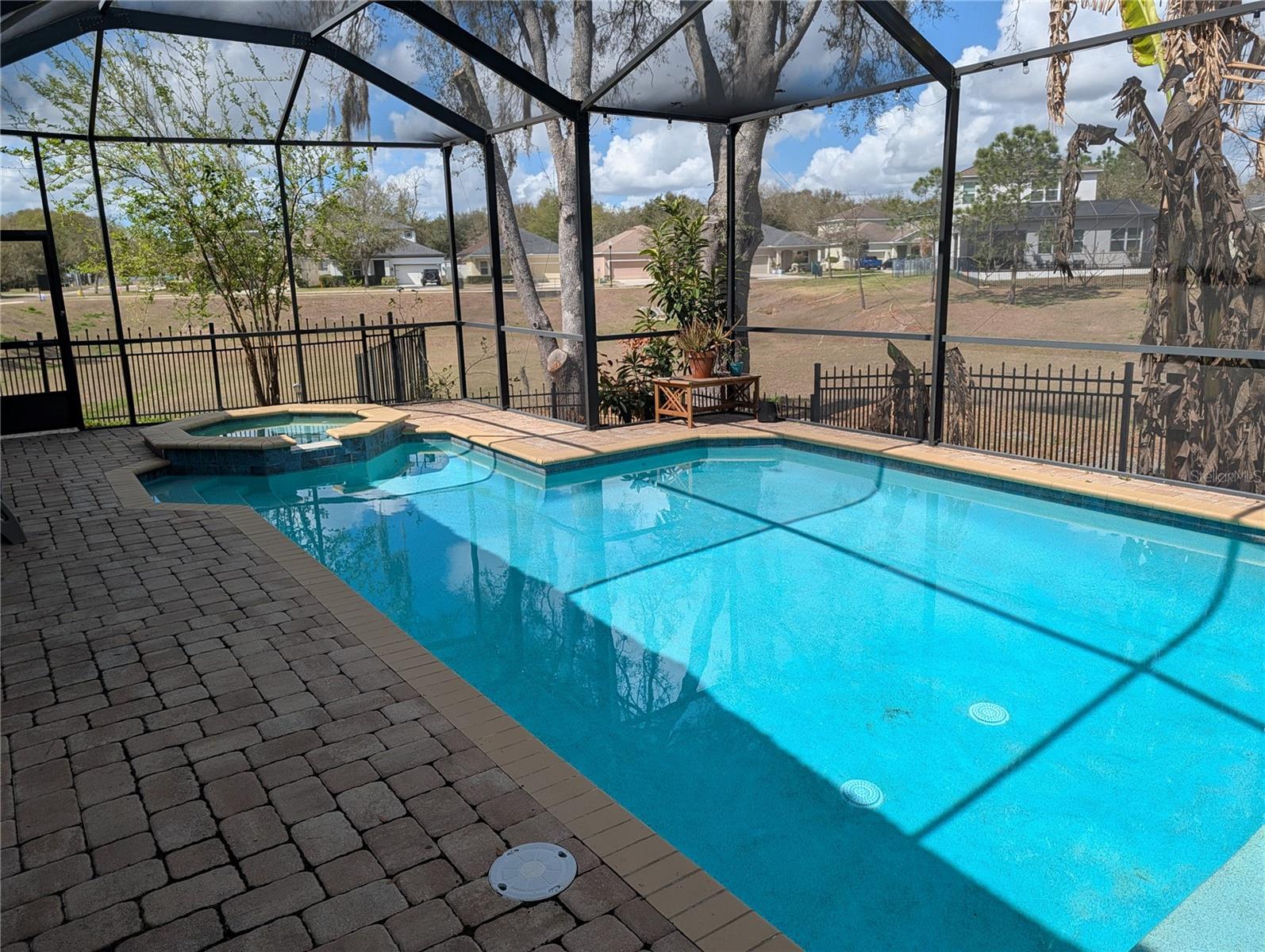 CROSBY CROSSINGS EAST - Residential Lease