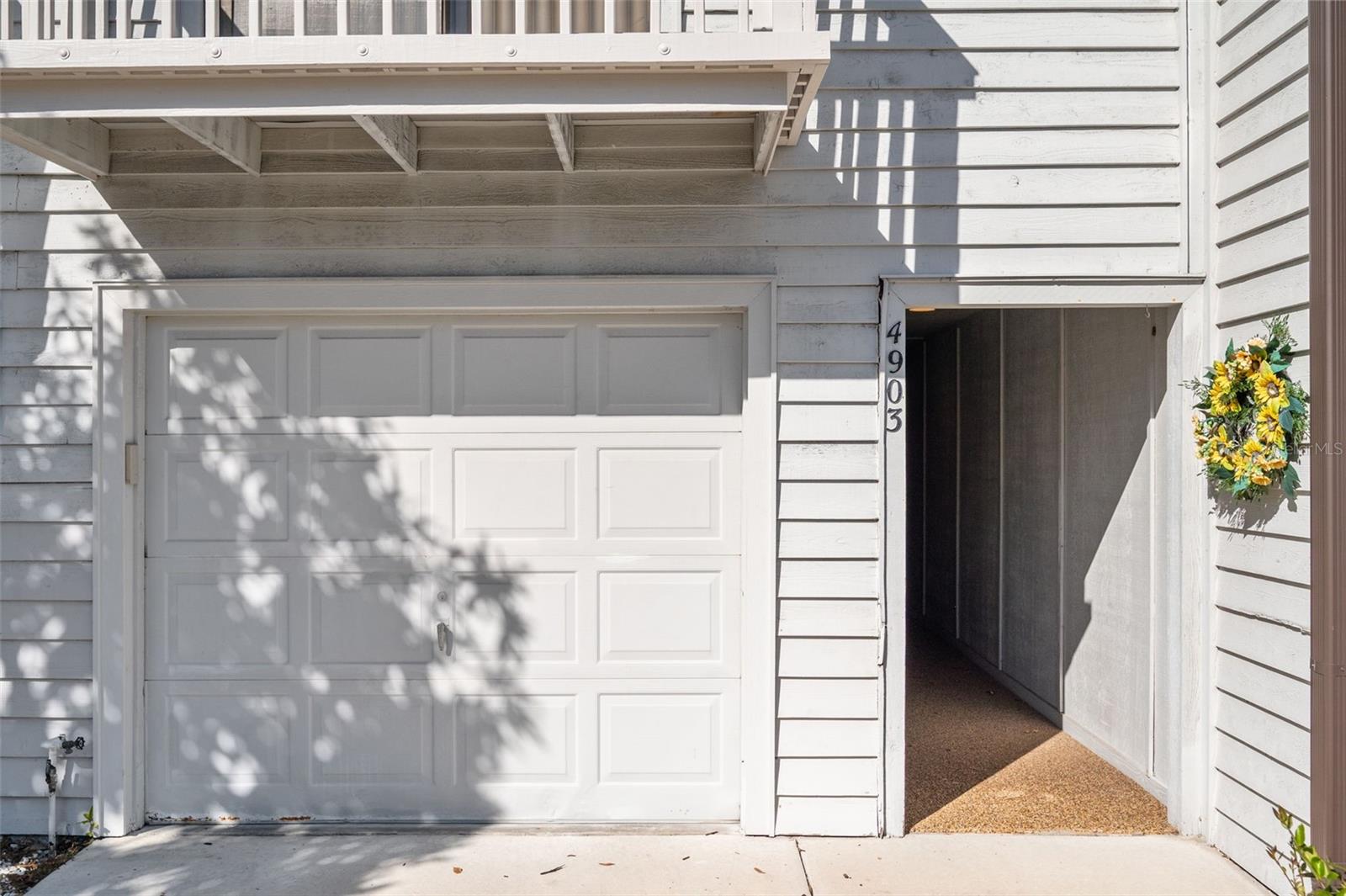 LAKE FOREST CONDO - Residential