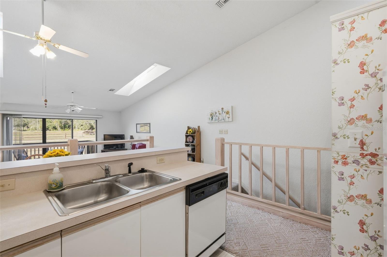 LAKE FOREST CONDO - Residential