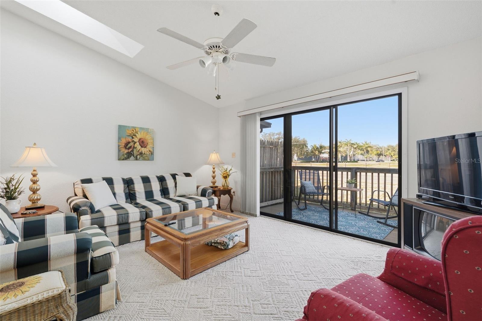 LAKE FOREST CONDO - Residential