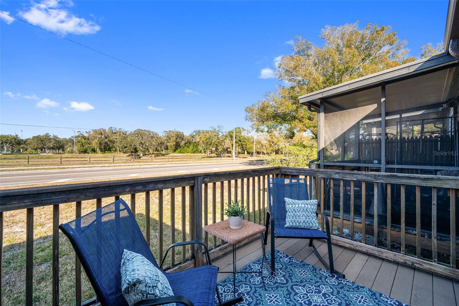 LAKE FOREST CONDO - Residential