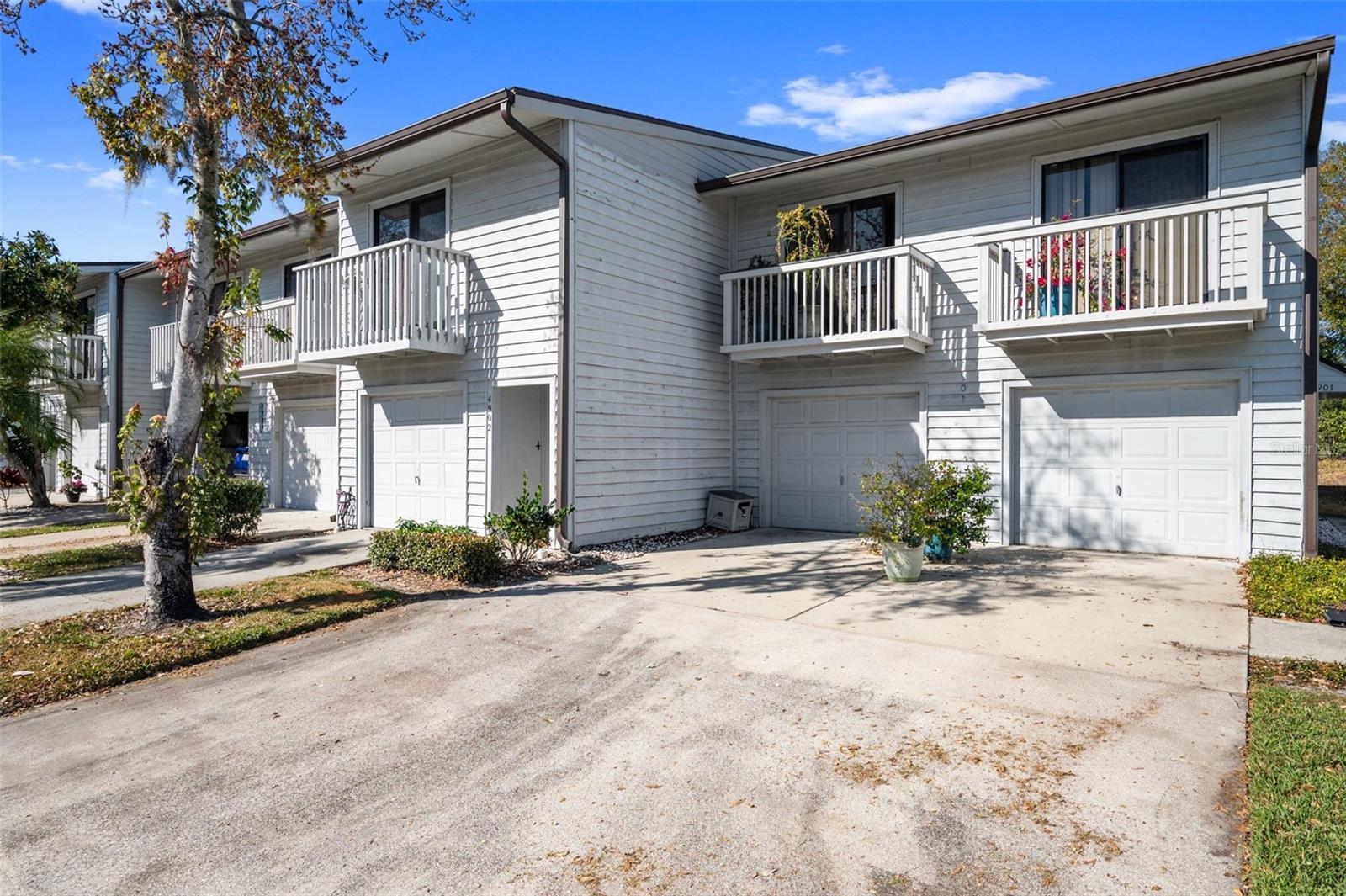 LAKE FOREST CONDO - Residential