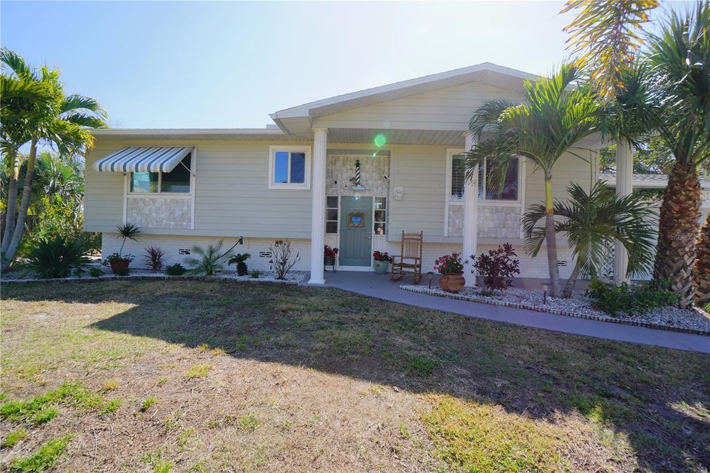 Photo of 621 Sturgeon Place, Punta Gorda, FL 33950 (MLS # C7521937)