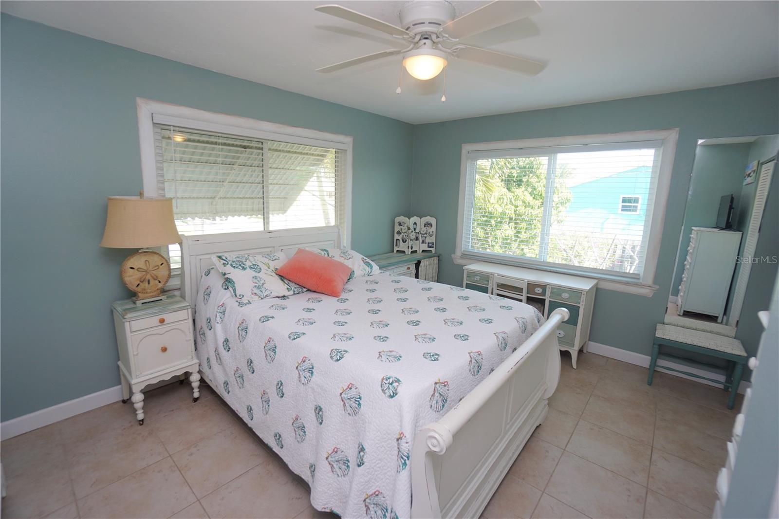 CHARLOTTE PARK - Residential