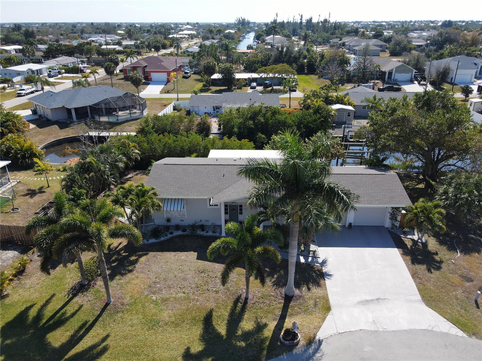 621 STURGEON PLACE, PUNTA GORDA, FL, 33950 1 621 STURGEON PLACE
