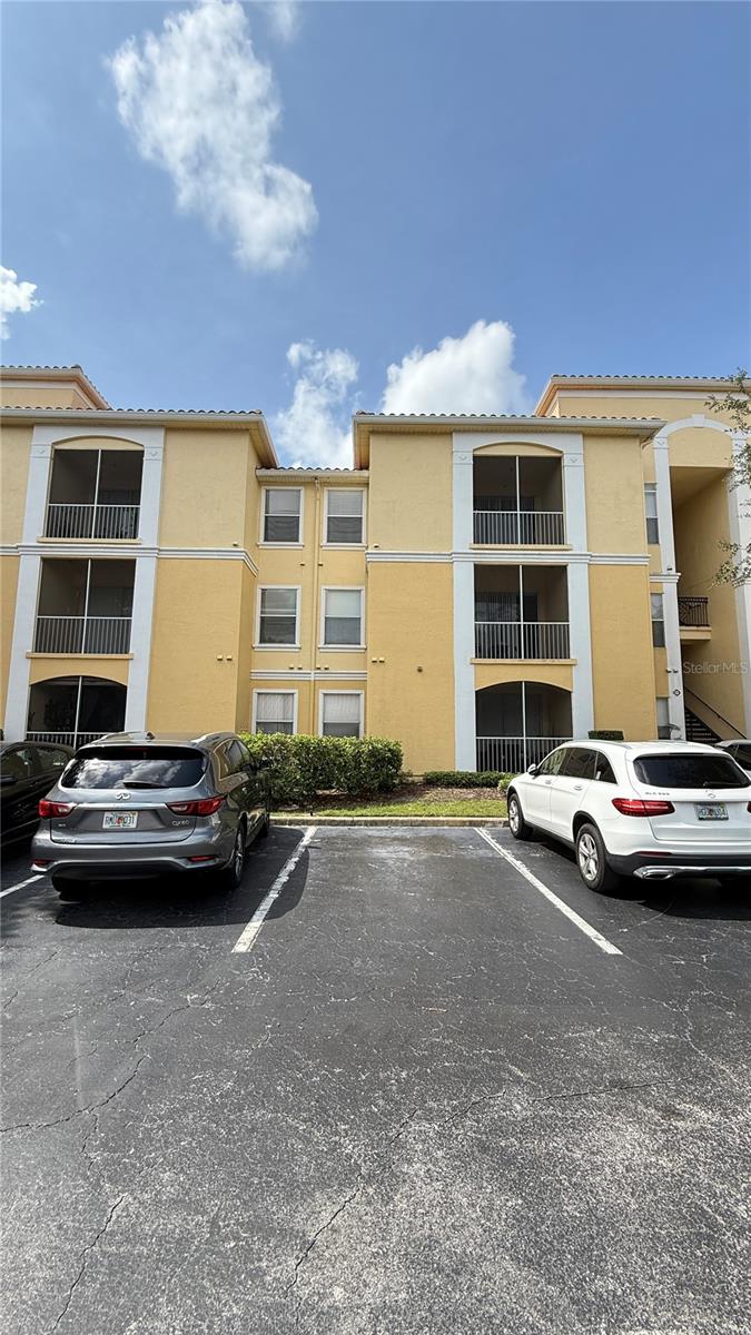 Amazing upgraded two-bedroom, two bath Condo in the gated community at Visconti in Maitland with features of spacious living and comfortability. This stunning Condo Unit features with large windows and high ceilings letting in plenty of natural light and giving the common living area an fresh air feel. The dining/living combo opens to a big, screened patio through sliding glass doors. The kitchen overlooks the living and dining room and contains a full suite, including the refrigerator, range, dishwasher, disposal and plenty of cabinet and countertop. The bedrooms are also including a large walk-in closets. This unit has oversized laundry room that includes full-size washer and dryer. The unit is fully updated with a new floor. Visconti community comes with professional maintenance of Ponds, professionally landscaped and well-maintained common areas as well as a BEAUTIFUL Resort Style Pool and Club House along with tennis court, fitness, basketball court, car washing area ext. Primely located close to all shopping, entertainment areas and just minutes to major highways, I4.
You don't need to look any further for your Dream Home! Schedule your viewing today!