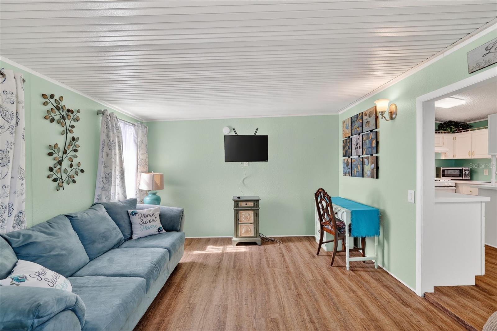 PALM SHORES RV RESORT LT 136 AMD - Residential