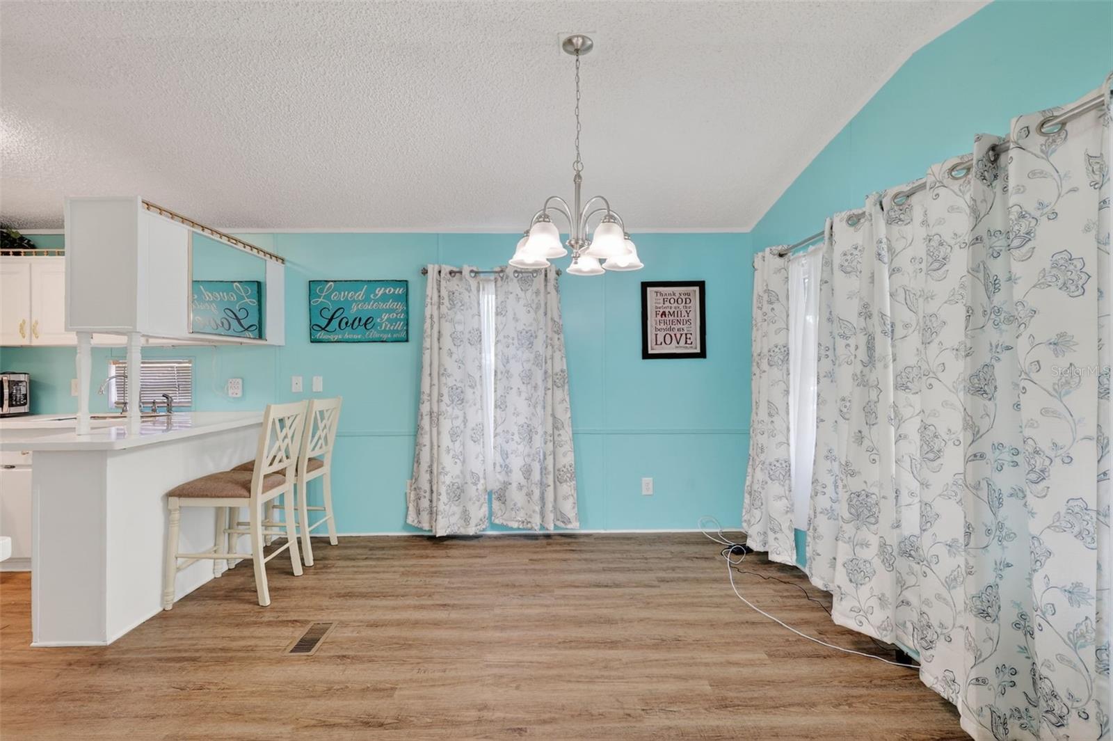 PALM SHORES RV RESORT LT 136 AMD - Residential