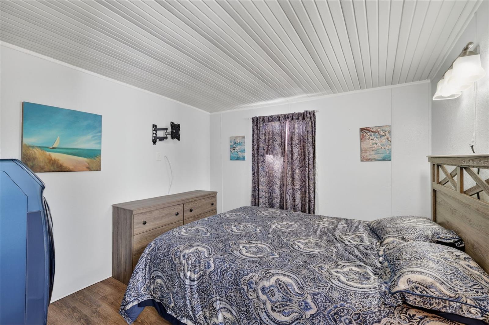 PALM SHORES RV RESORT LT 136 AMD - Residential