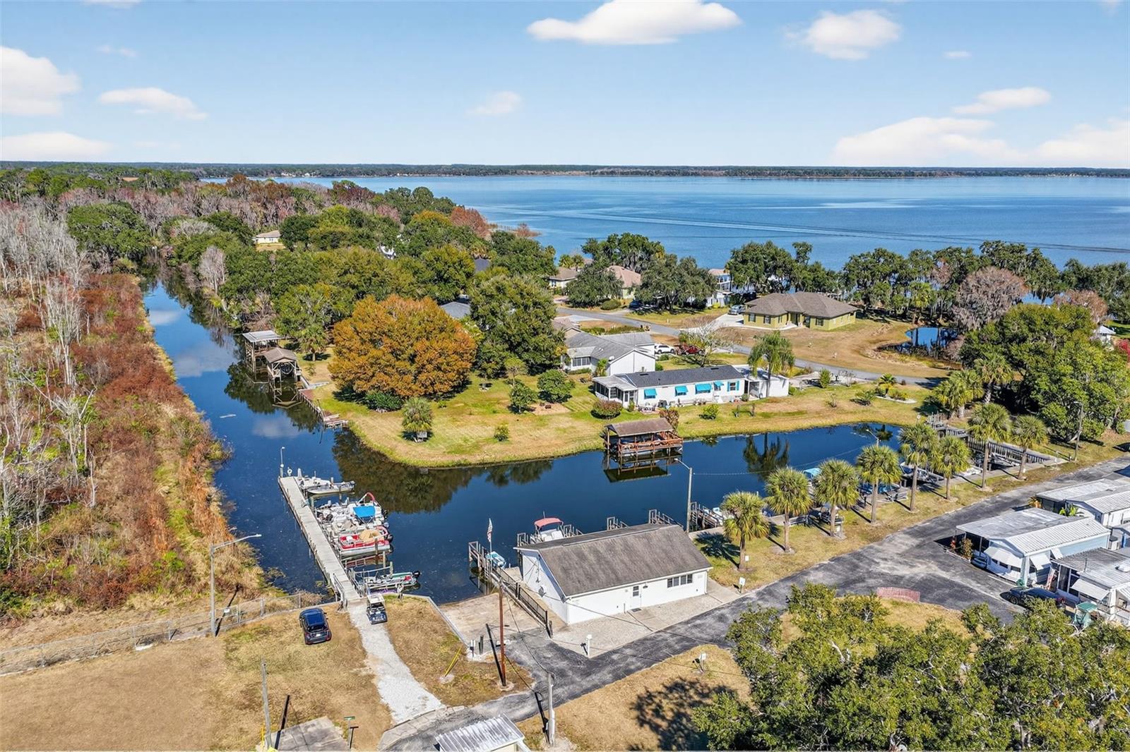 PALM SHORES RV RESORT LT 136 AMD - Residential