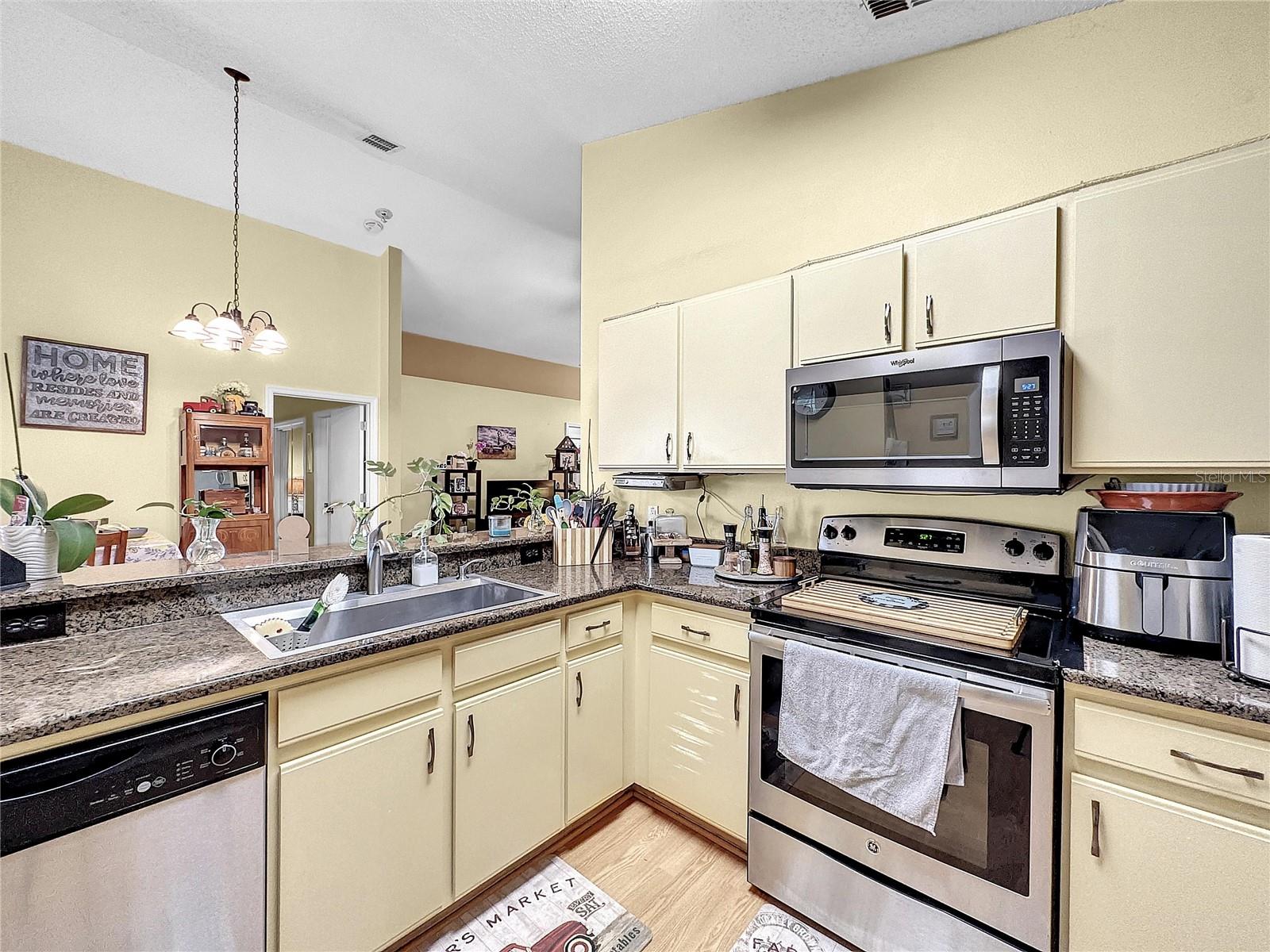 CYPRESS POINT UNIT 02 - Residential